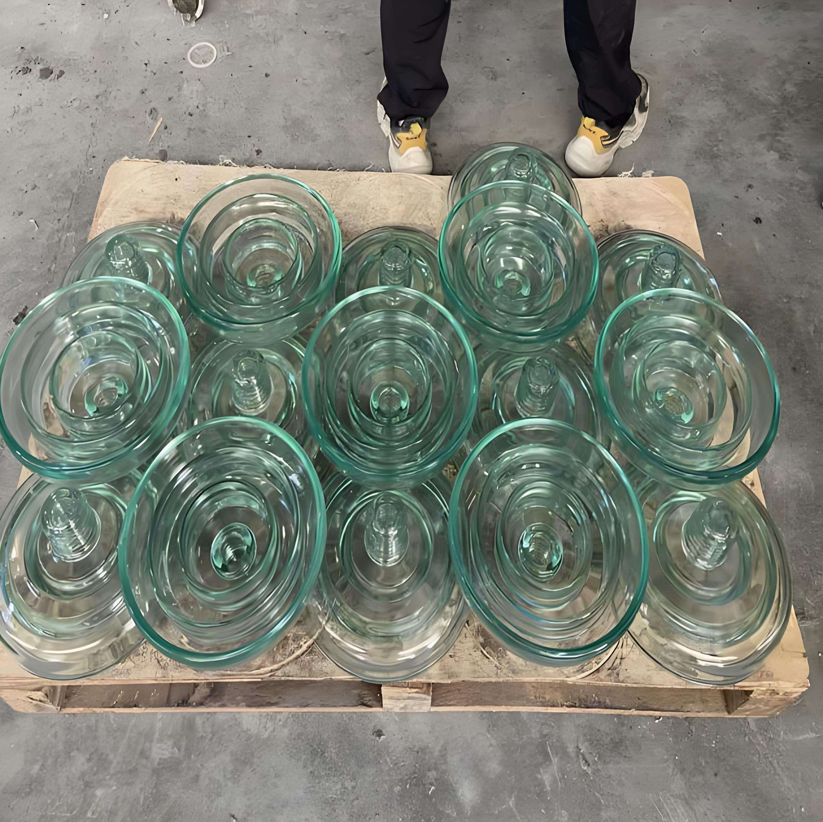 High Voltage Electrical Insulation Standard Disk Suspension Type Glass Insulator - Image 4