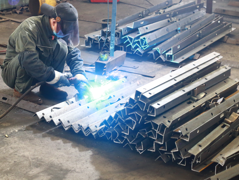 Stability & Safety Insulated Angle Steel Overhead Power Crossarm for Substation Power Accessories